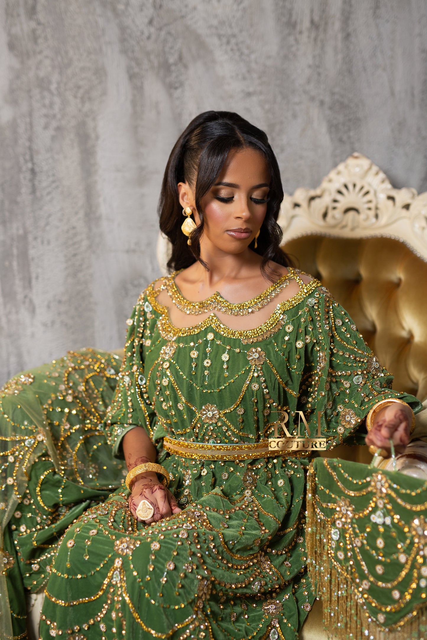 Verona A show stopping Bridal Dirac with statement Tail