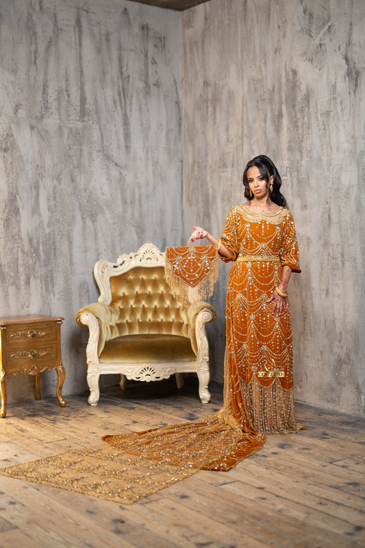 Verona A show stopping Bridal Dirac with statement Tail