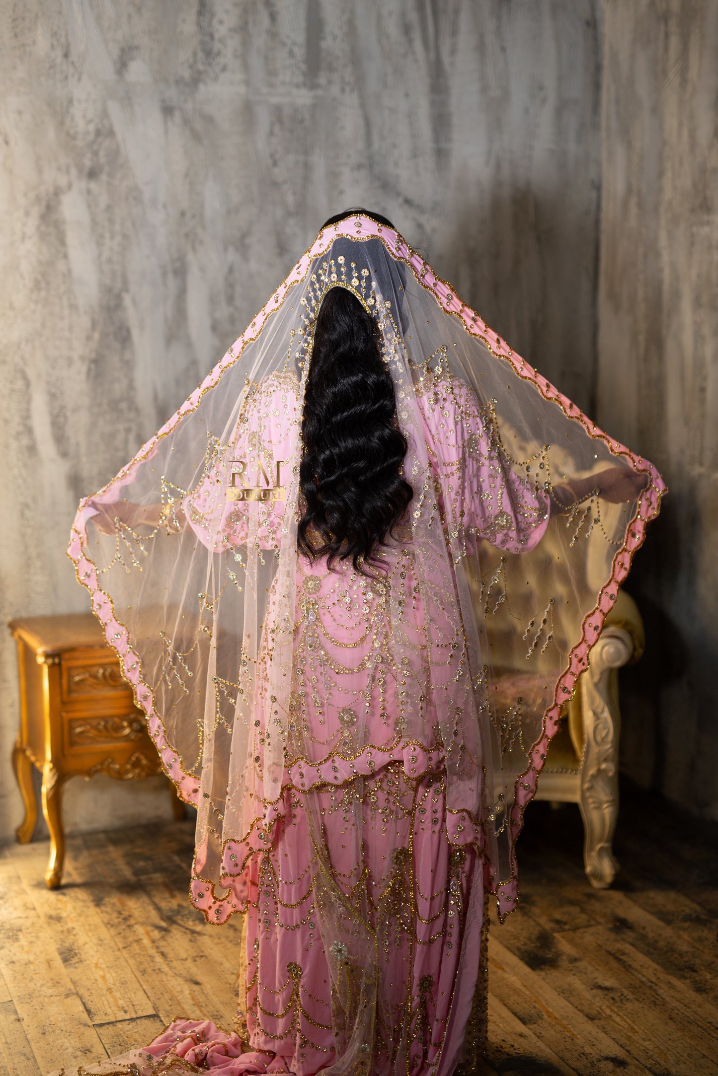 Verona A show stopping Bridal Dirac with statement Tail