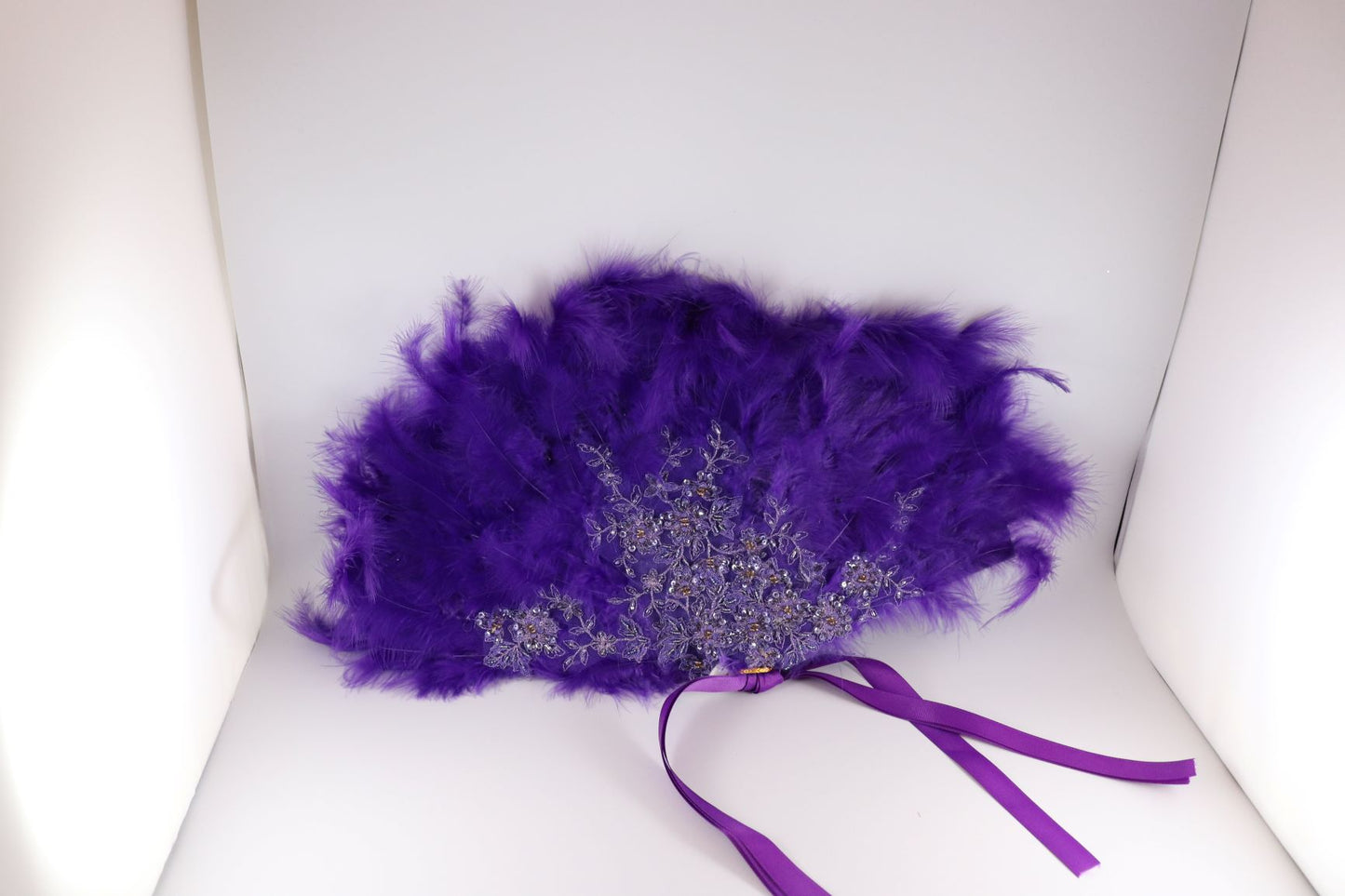 Bridal Violet fur feather hand-held fan finished with fancy fabric